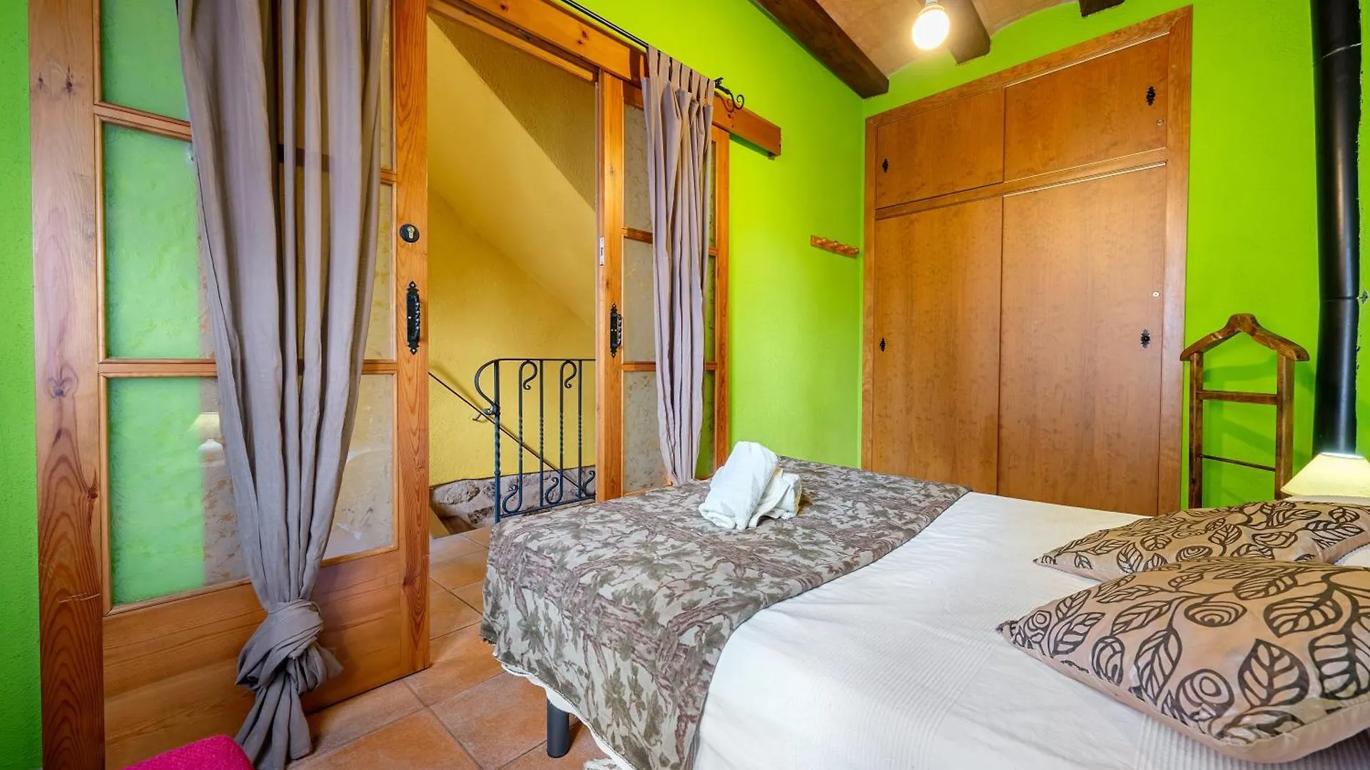 Ca La Germandat Pauels Holiday home Pauls