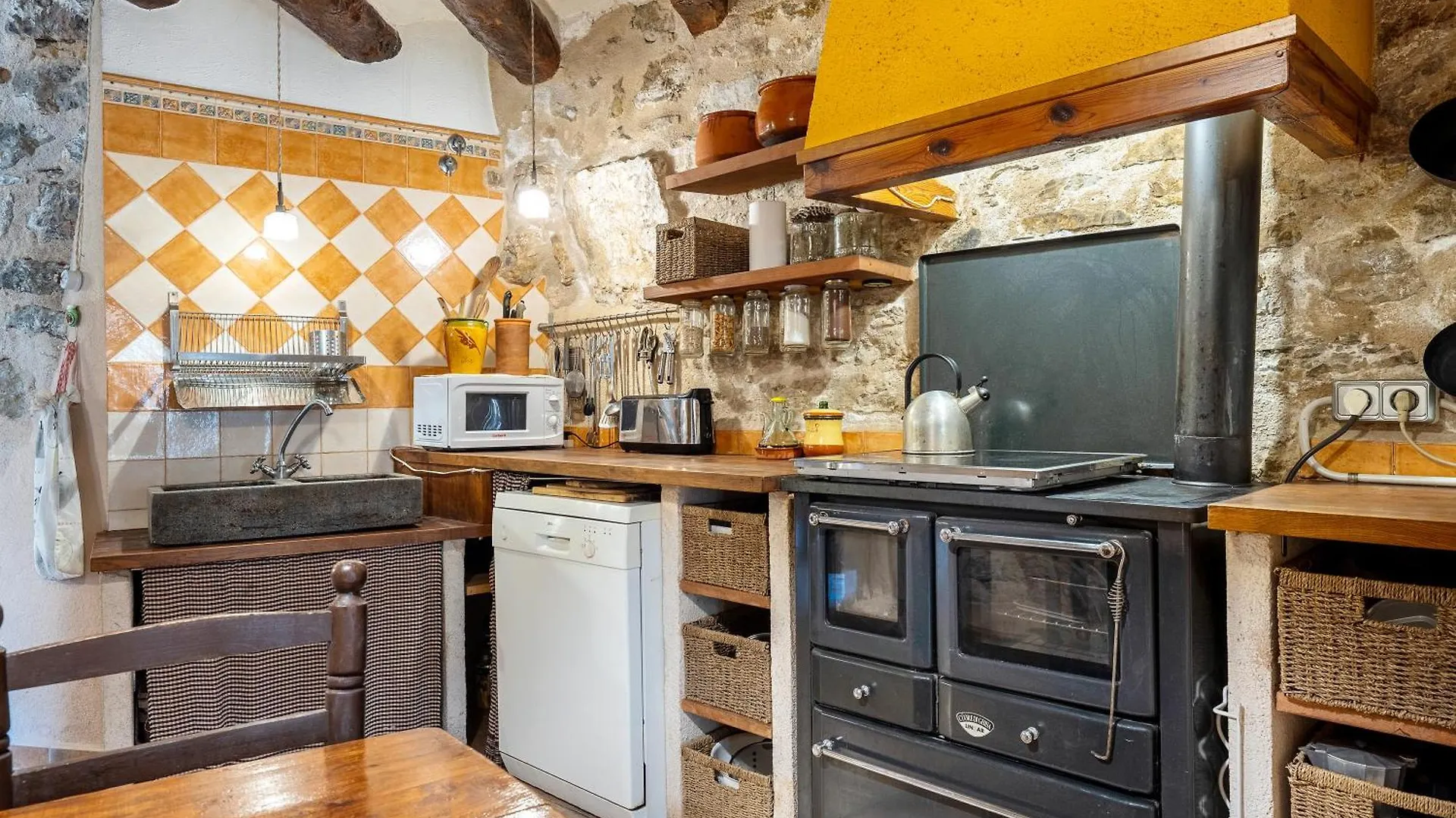 Ca La Germandat Pauels Holiday home Pauls